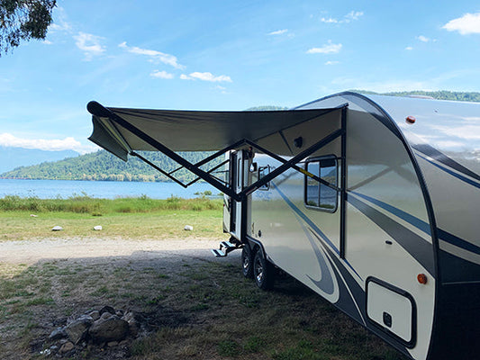 What are some tips to traveling with and using your main RV patio awning?